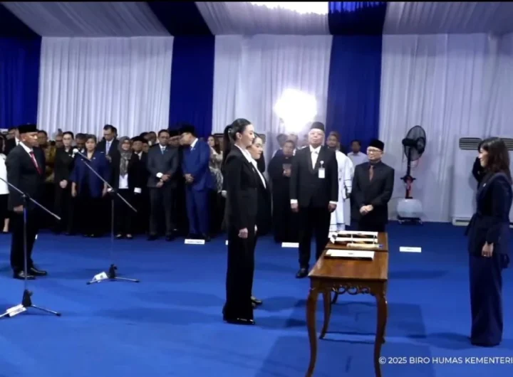 Raline Shah saat dilantik menjadi staf khusus Komdigi (Sumber : instagram)