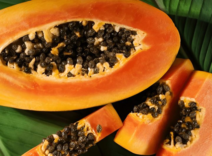 Buah Pepaya (shutterstock.com)