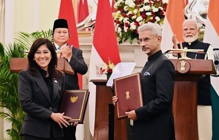 Indonesia dan India tingkatkan kerja sama ekonomi digital melalui CEO Forum di New Delhi, ditandai dengan penandatanganan MoU pengembangan AI, infrastruktur digital, dan ekosistem startup. (Sumber : Antara)