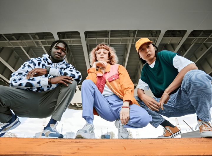 Fashion Streetwear Era Modern (shutterstock.com)