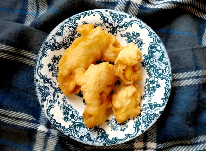 Nangka Goreng Kelapa Muda (shutterstock.com)
