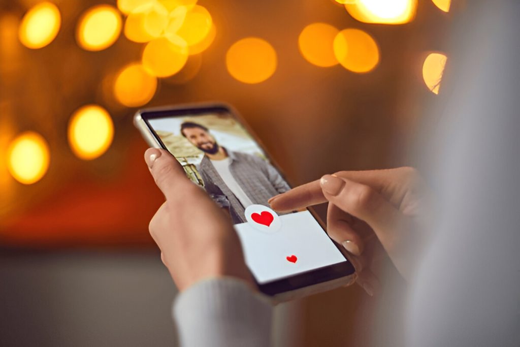 Ilustrasi aplikasi dating (shutterstock.com)