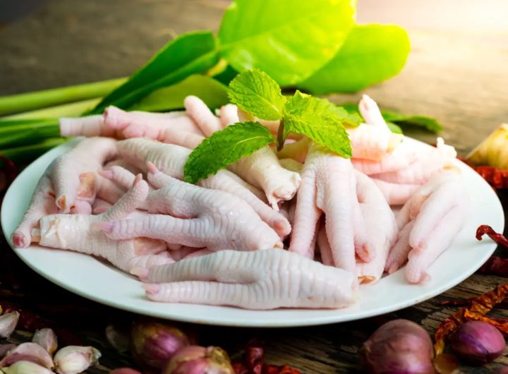 Ceker ayam (Sumber : shutterstock.com)