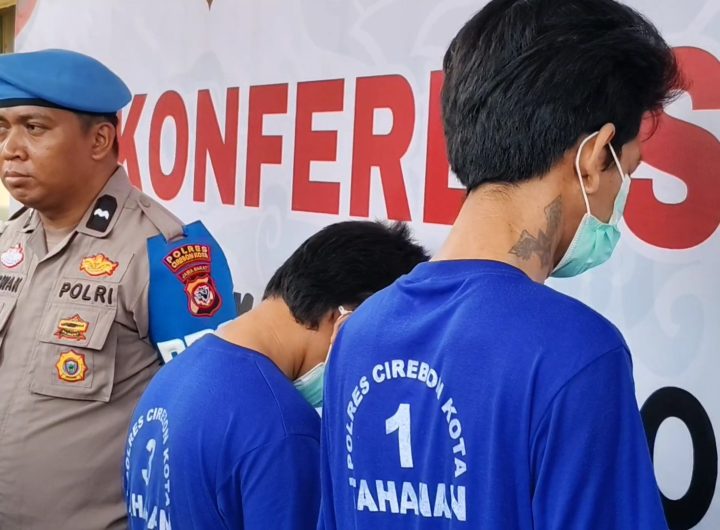 Tiga Tersangka Pelaku Sindikat Pencurian Minimarket (Foto : Darfan)