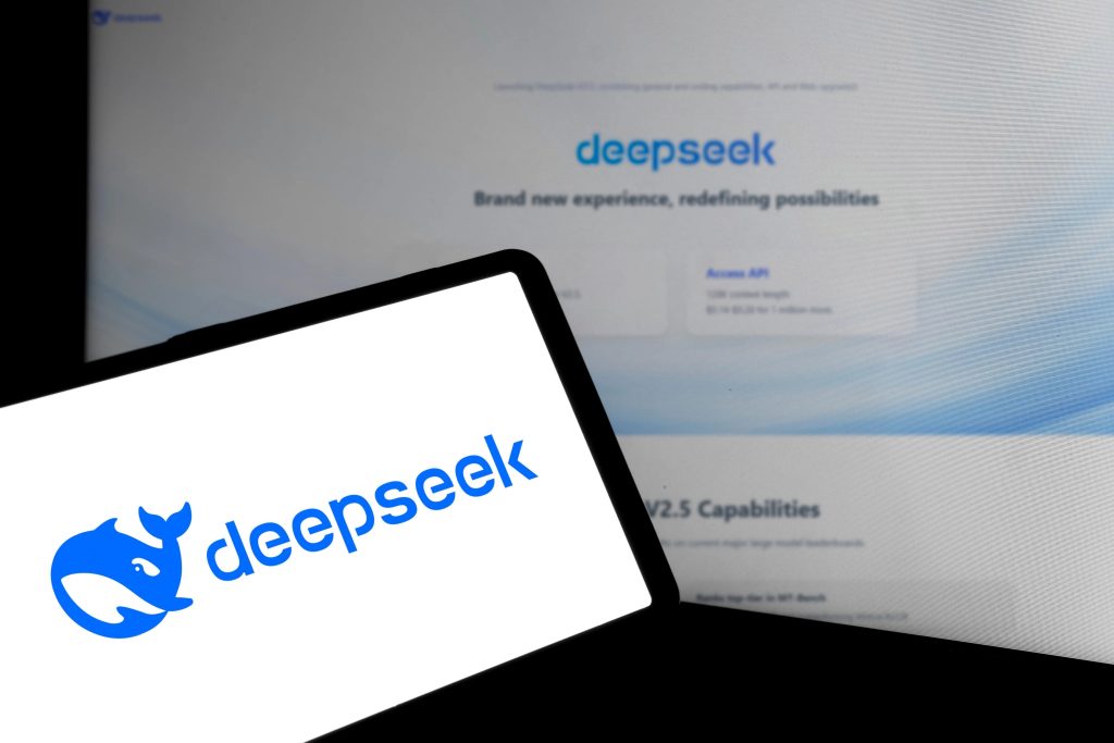 Ilustrasi Deepseek dibuka dihandphone (Tangkapan Layar)