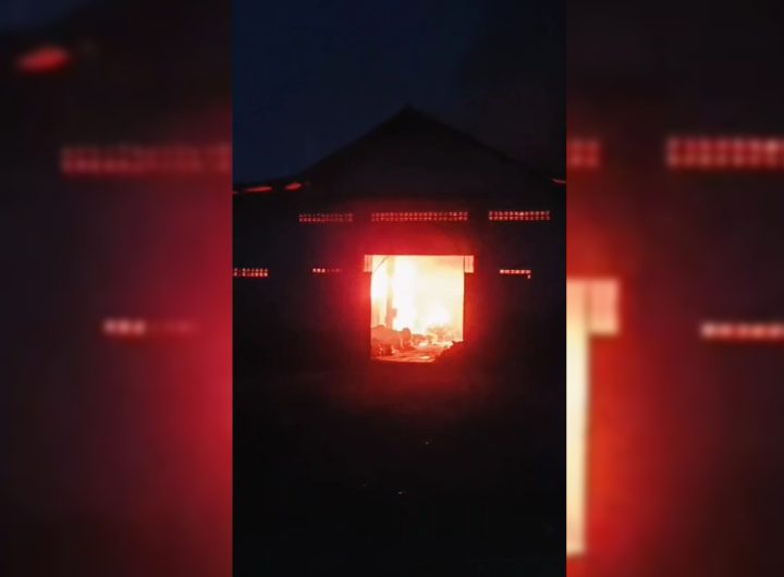 Diduga overheat oven, pabrik briket ekspor terbakar hebat