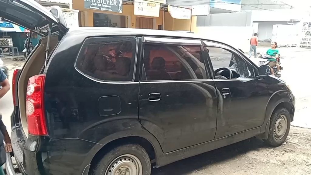 Aksi perampokan dengan modus pecah kaca mobil terjadi di Jalan Brawijaya, Kecamatan Kadipaten, Kabupaten Majalengka