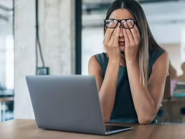 Ilustrasi Fenomena 'Monday Blues', Bukan Sekadar Malas! (Sumber Foto : iStock)