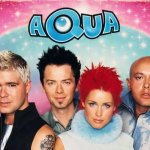 Anggota band AQUA, (dari kiri) Søren Rasted (Gitar), Claus Norreen (Gitar), Lene Nystrøm Rasted (Vokal), dan René Dif (Vokal)