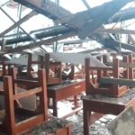 Tiga ruang kelas ambruk Sekolah Dasar Negeri 3 Mirat, Kecamatan Leuwimunding, Kabupaten Majalengka (Foto : Darfan)