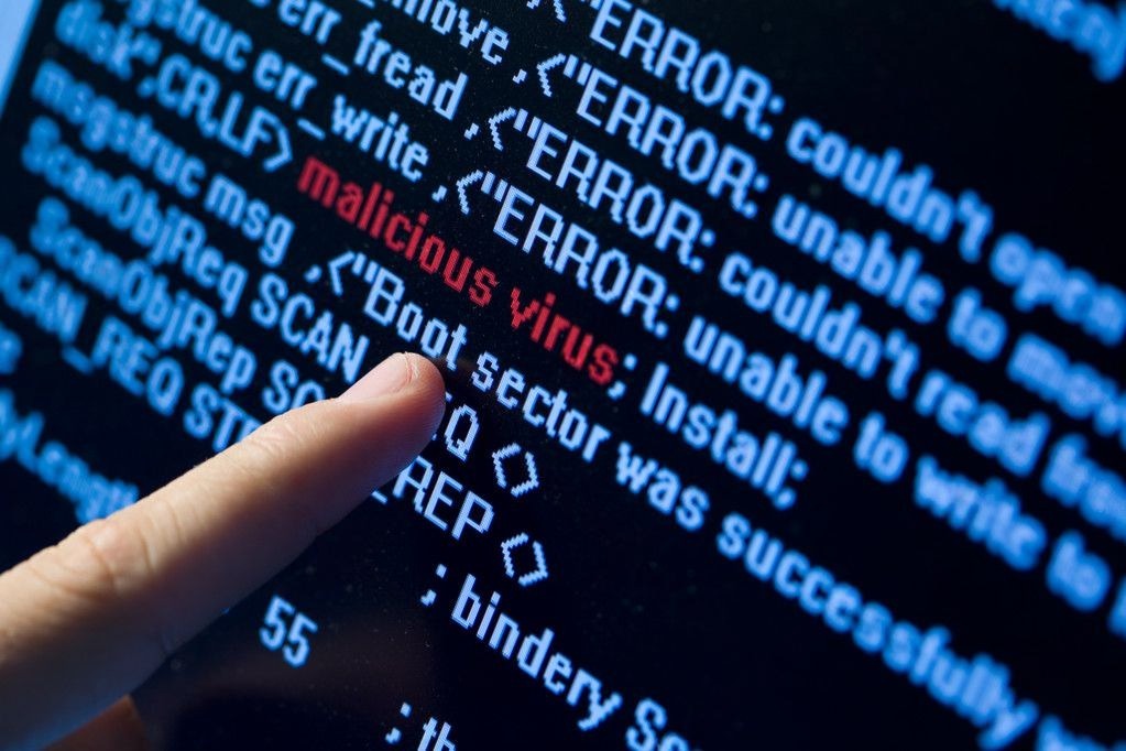 Ilustrasi Virus dalam kode program (Sumber Foto : depositphotos.com)