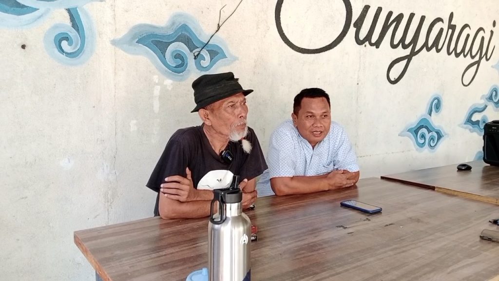 Usulan perubahan nama Provinsi Jawa Barat menjadi Tatar Sunda menuai sorotan. Pemerhati budaya Cirebon menilai usulan tersebut belum mendesak. (Foto : Darfan)