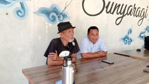 Usulan perubahan nama Provinsi Jawa Barat menjadi Tatar Sunda menuai sorotan. Pemerhati budaya Cirebon menilai usulan tersebut belum mendesak. (Foto : Darfan)
