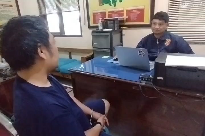 Satreskrim Polres Kunngan menangkap pelaku curanmor (Foto : Darfan)
