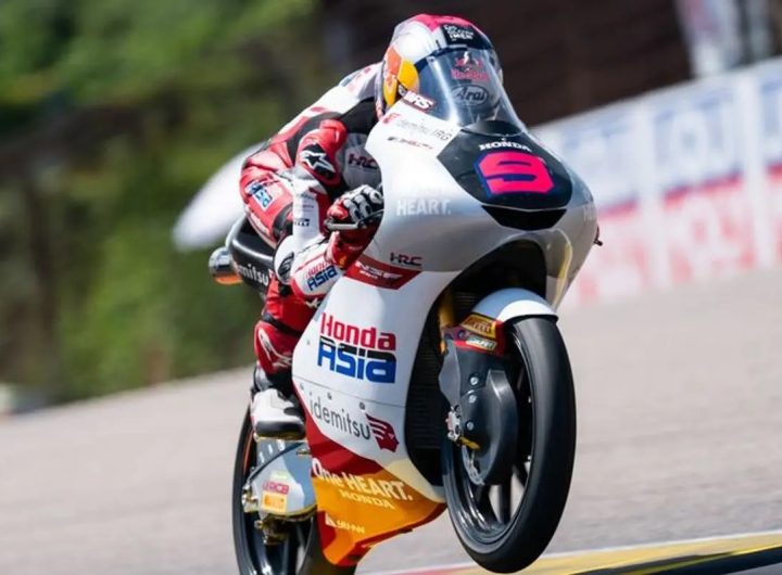 Pembalap Honda Team Asia, Veda Ega Pratama, melaju pada sesi kualfikasi Moto3 Jerman 2026 di Sachsenring, Jerman. (Tangkapan Layar)