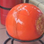 Bola Pemadam Api dari Kulit Singkong (Foto : Darfan)