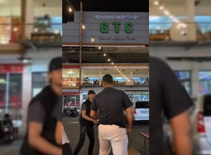 Sebuah video viral di media sosial memperlihatkan aksi keributan di salah satu area kuliner di Kota Cirebon, Jawa Barat, pada Selasa malam. Pengunjung yang tidak terima dimintai uang secara paksa dan dimaki oleh pengamen terlibat perselisihan hingga akhirnya dikeroyok oleh dua pengamen (Tangkapan Layar)