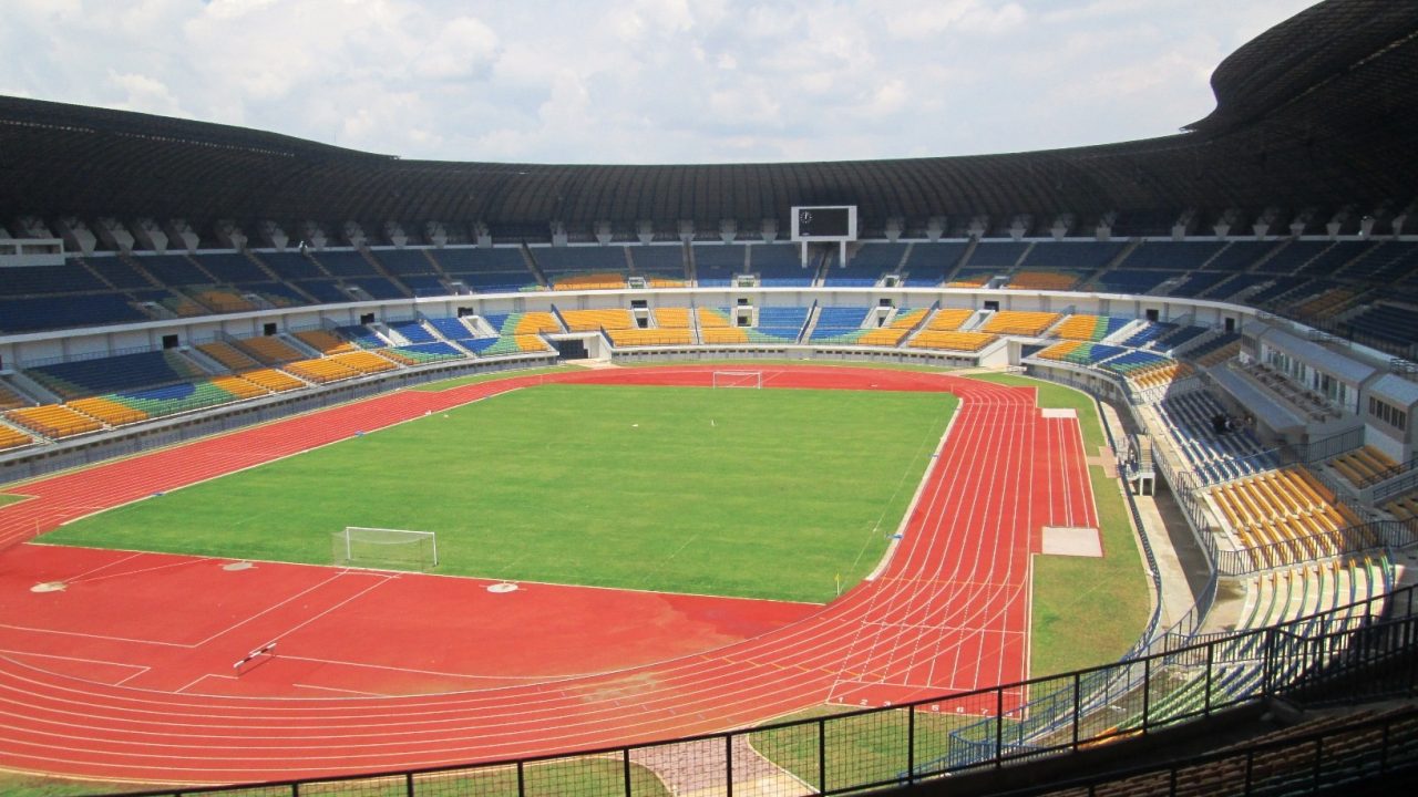 Stadion Gelora Bandung Lautan Api (Sumber Foto : Wikipedia)