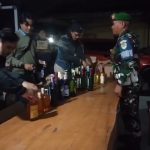 Polisi Sita 417 Botol Minuman Beralkohol di Majalengka (Foto : Darfan)