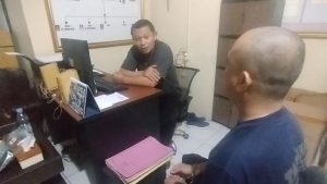 Kesal Dibangunkan untuk Salat, Seorang Pria Aniaya Ibunya hingga Tewas (Foto : Darfan)