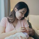 Studi Ungkap Kontak Kulit dengan Bayi Bisa Bantu Cegah Depresi Postpartum (Sumber Foto: Getty Images/shih-wei)