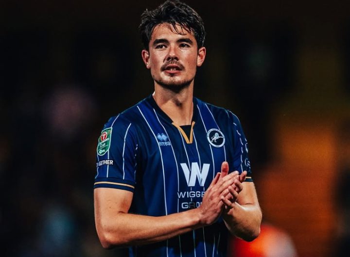 Elkan Baggott akhirnya debut bersama Millwall di Championship. Tampil sekitar 20 menit, ia mendapat rating cukup baik meski tim kalah 1-5. (Sumber Foto : IG/elkanbaggott)