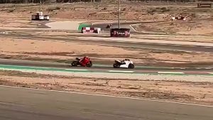 Tak Disangka! Veda Ega Latihan Bareng Marc Marquez di Spanyol (Tangkapan Layar)