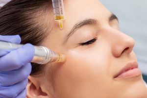Ilustrasi perawatan skin booster. Foto: istock