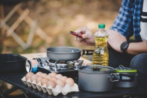 Hati-Hati! Sering Taruh Botol Minyak Goreng di Samping Kompor Bisa Berisiko (Tangkapan Layar)