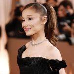 Ariana Grande di Golden Globes 2026.(Getty Images via Vogue.)