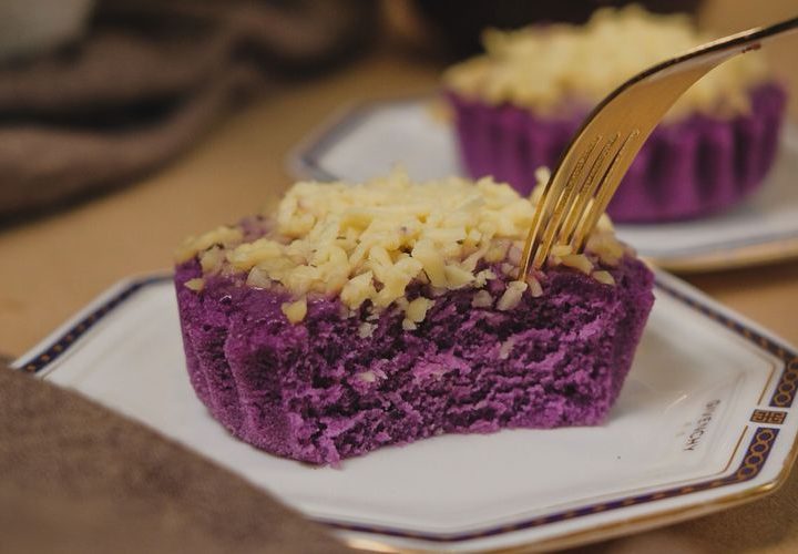 Ilustrasi kue berbahan ube([Pexels/McHail Hernandez])