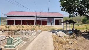 Viral KDMP di Dekat Kuburan, Pemdes Cigobang Beri Penjelasan Soal Lokasi (Foto : Darfan)