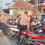 Temukan Motor Berknalpot Brong, Razia Kendaraan Diprotes, Puluhan Motor Pelajar Terjaring (Foto : Darfan)