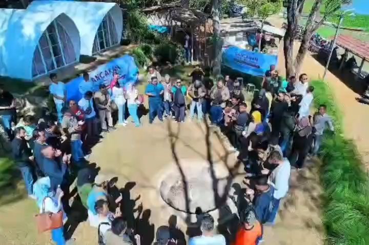 Puluhan Jurnalis Bersama Pimpinan OJK Cirebon Gelar Doa Bersama untuk Delapan Korban Kapal Hilang di Gunung Anak Krakatau (Tangkapan Layar)