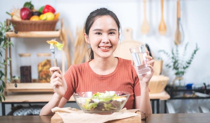 Ilustrasi Menu Diet Sehat/ Foto: Getty Images/iStockphoto/Aekprachaya Ayuyuen