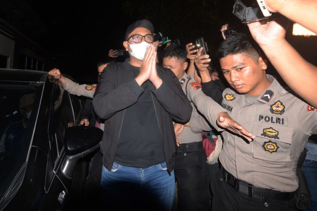 KASUS BUPATI KLATEN HAMENANG WAJAR ISMOYO, KPK DALAMI DUGAAN SUAP