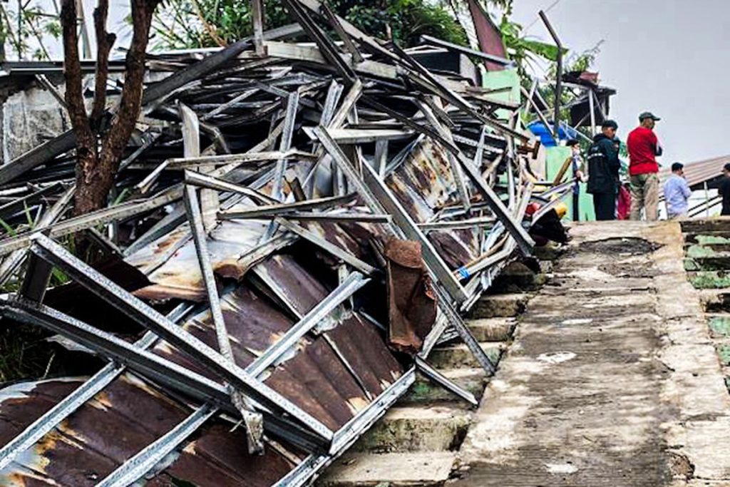 Angin Kencang di Padalarang Rusak 68 Rumah, Dua Masjid Alami Kerusakan Berat