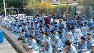 Doa Bersama Digelar Untuk Puluhan Korban Keracunan MBG di Cirebon Yang Masih Dirawat