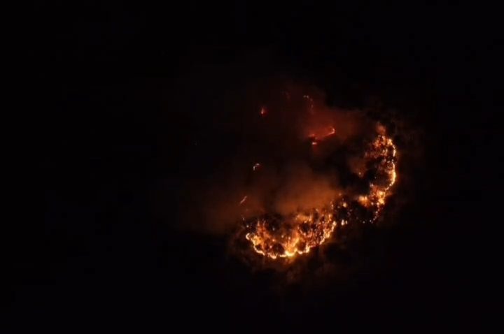 Gunung Ciremai Kembali Terbakar, Lokasi Sulit Dijangkau Jadi Kendala Pemadaman